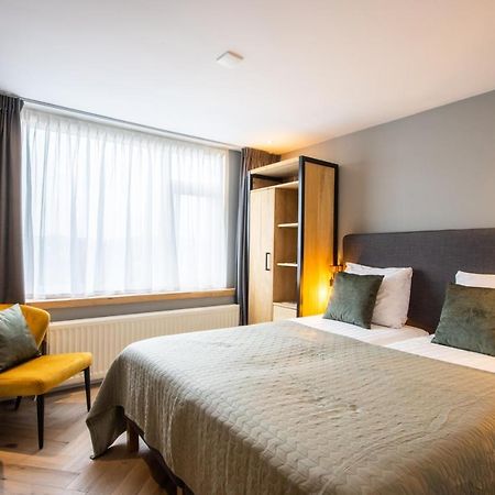 Hotel Neptunus Егмонд ан Зее Екстериор снимка